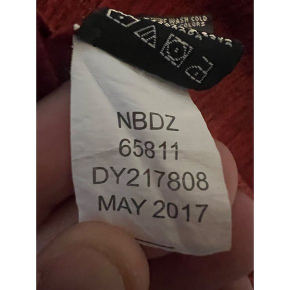 Dvision Henley T Shirt Mens Small Long Sleeve Burgandy Black 1/4 Button Up - Picture 9 of 10